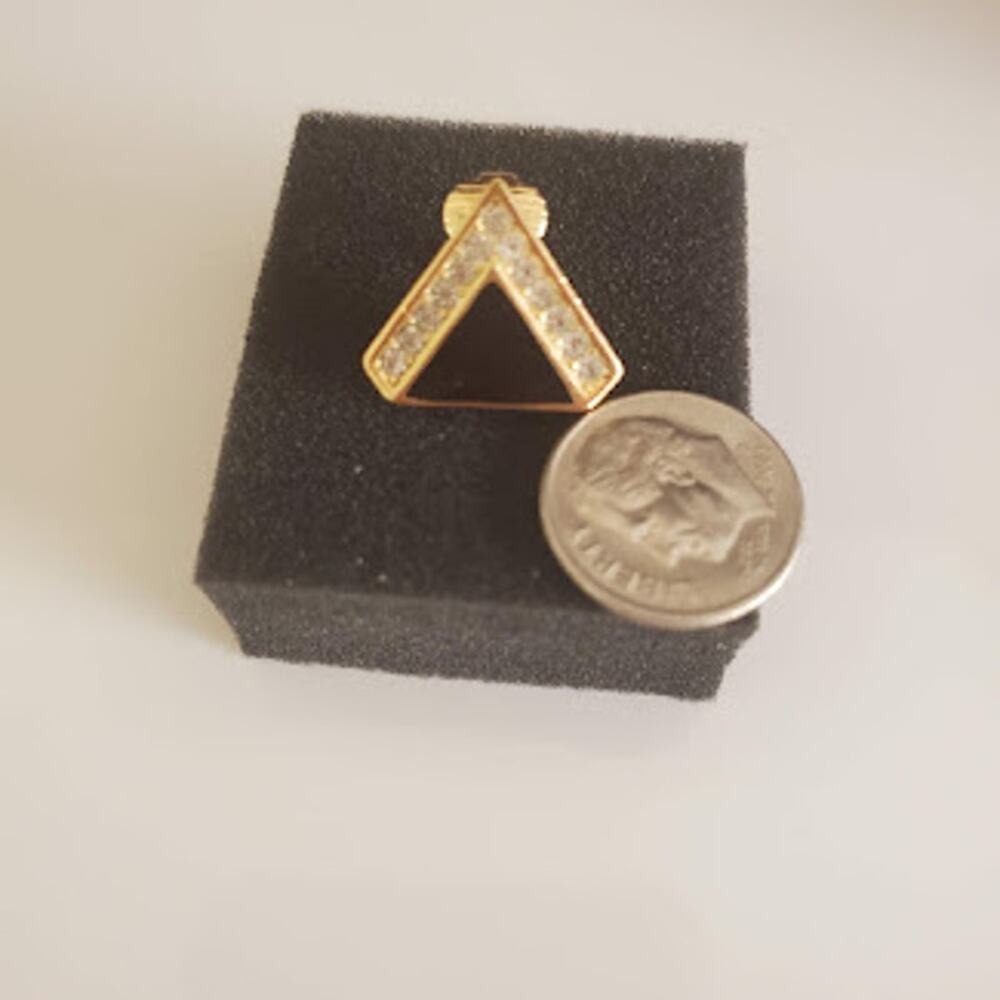 Christian Dior Vintage Gold Tone Black Triangle Rhinestone Clip On Earrings - Picture 5 of 6